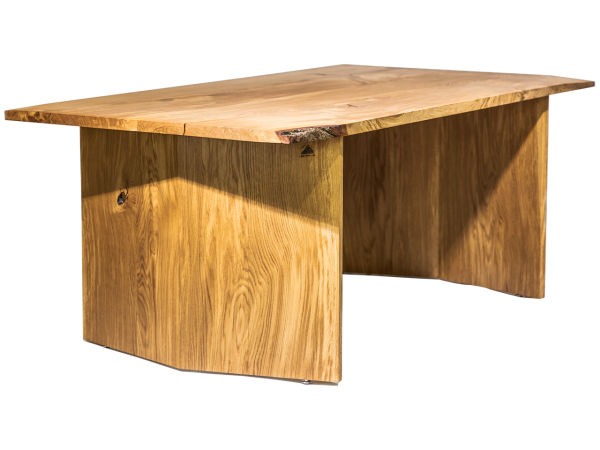 Exklusivt matbord av Ek i tidlös design